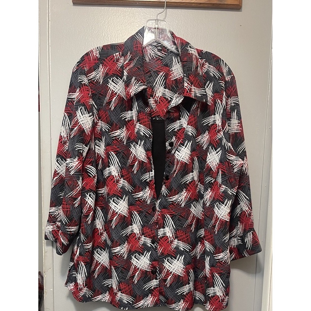 Women's 2XL 3/4 Sleeve Button Up With Attached Tank Top Red/Black Lightweight